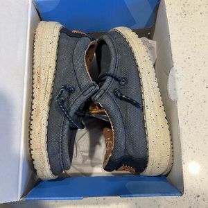 Toddler Hey Dude Wally - Navy Washed Denim - Like New- Size TD 6 - Dress Shoes